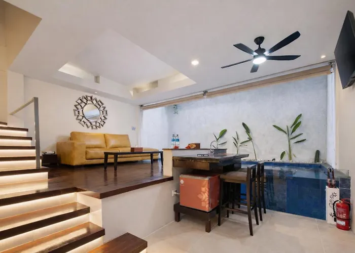 18 Suite Villa Kuta