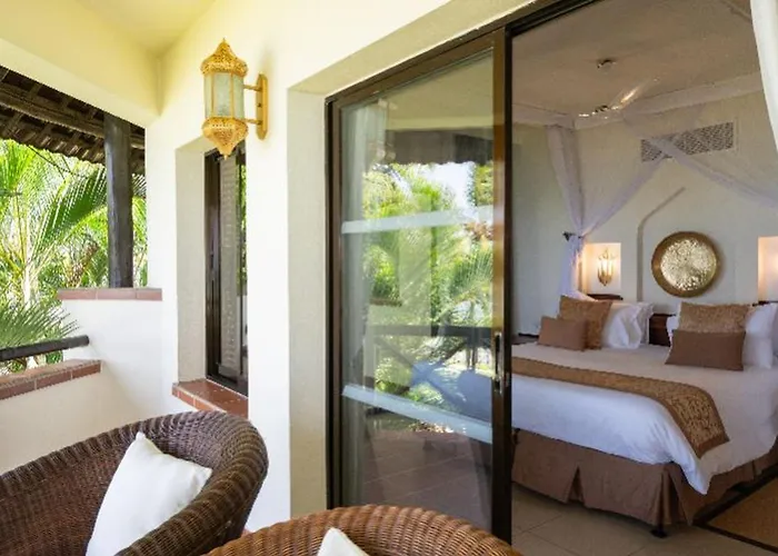 Sea Cliff Resort & Spa Zanzibar