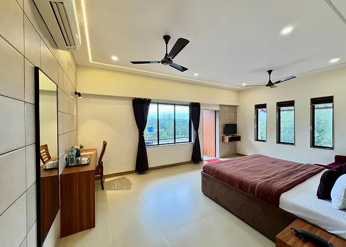 Girivihar Holiday Club - Pure Veg Lonavala