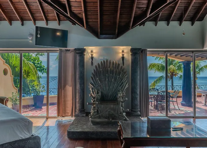 Caribe Tesoro Hotel West Bay