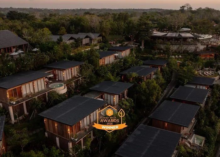 Gruen Uluwatu Hotel