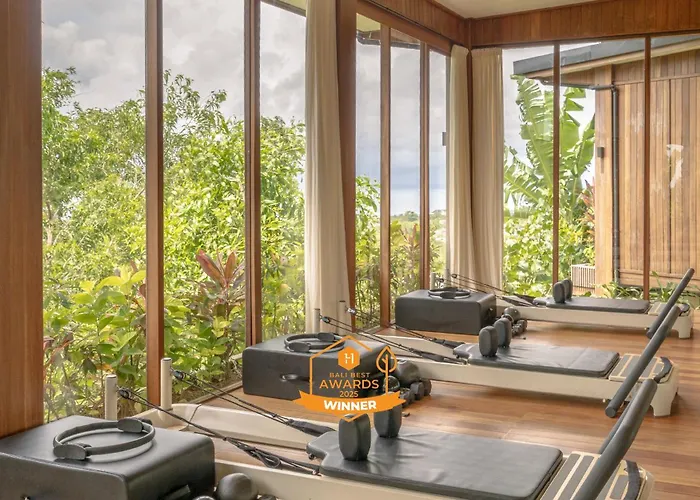 Gruen Uluwatu Hotel