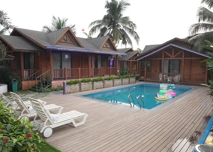 Foxoso Aaristo Baga Beach Resort Calangute