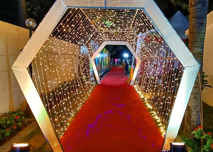 Shelter Beach Resort Mahabalipuram