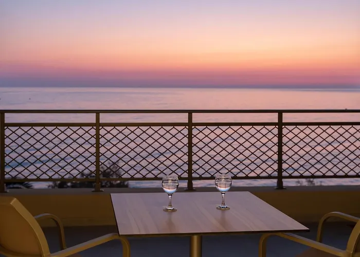 Nana Golden Beach All Inclusive Resort & Spa Hersonissos 