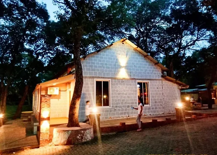 Blue Park Nature Resort Mahabaleshwar