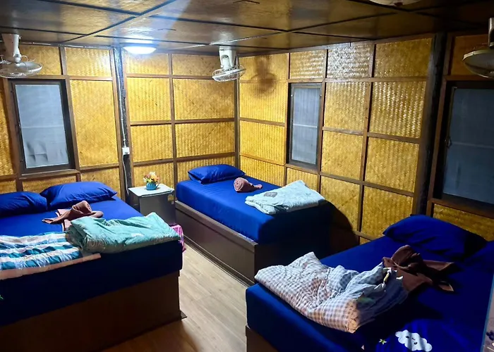 New Hut Bungalow Lamai Beach 