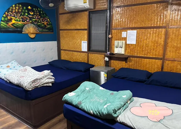 New Hut Bungalow Lamai Beach 