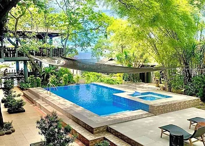 The Henry Resort Taramindu Laiya Batangas