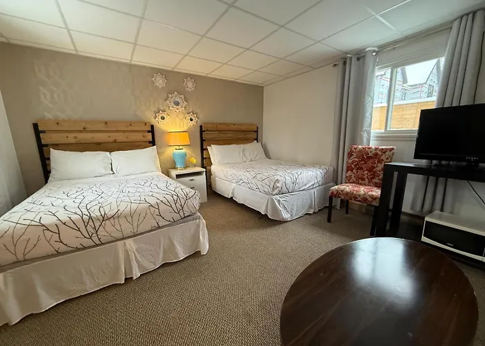 Whispering Pines Resort Grand Bend