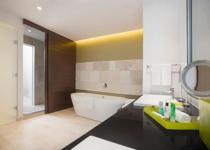 Presidente Intercontinental Cancun Resort By Ihg