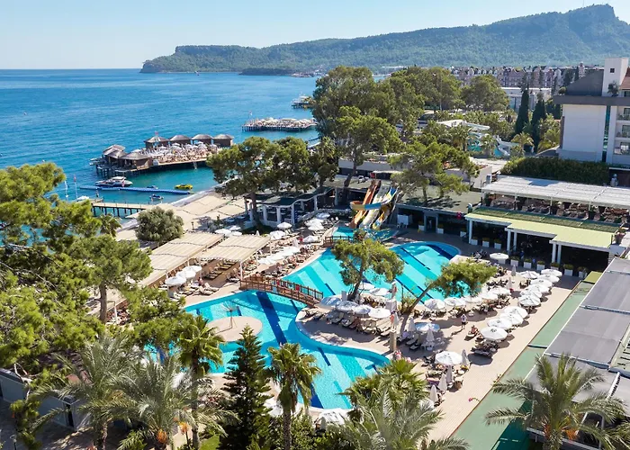 Crystal Aura Aqua Collection Otel Kemer