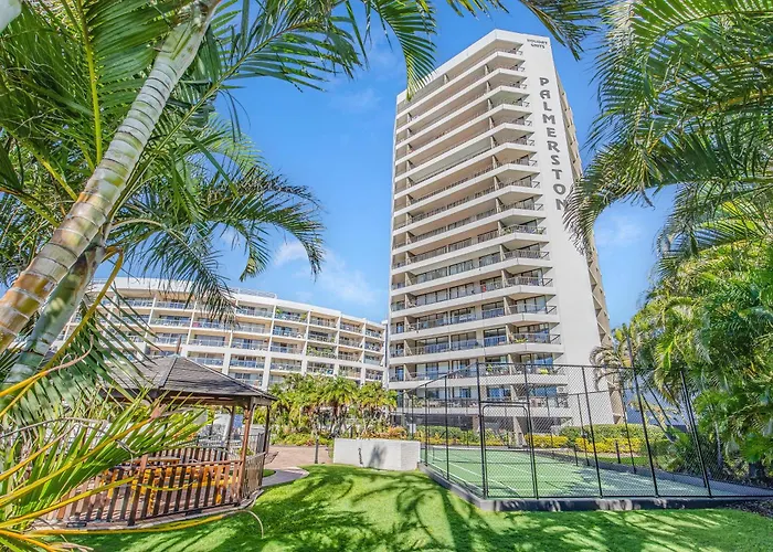 Palmerston Tower On Southport Broadwater Gold Coast