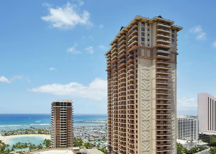 Hilton Grand Vacations Club Grand Waikikian Honolulu Hotel