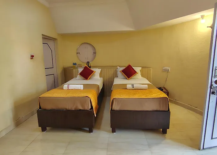 Kishkinda Heritage Resort Hampi