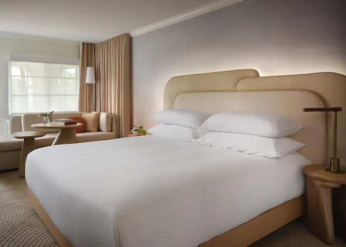 Kimpton Miralina Resort And Villas By Ihg Paradise Valley