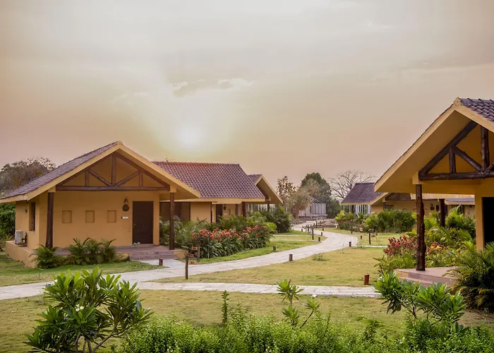 Welcomheritage Tadoba Vanya Villas Resort & Spa Kolara