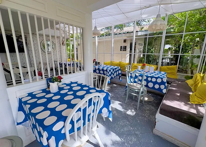 Green Gallery Beach Boutique Hotel Hua Hin