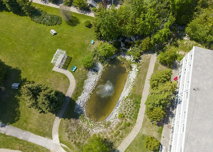 Living Stone Golf Resort Collingwood