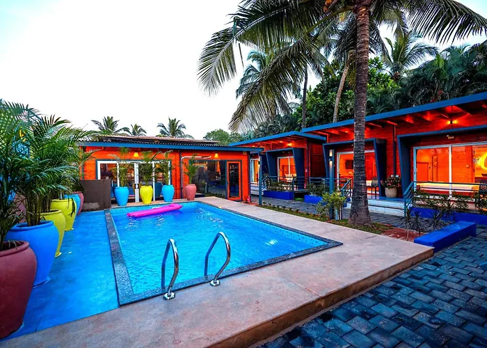 Oyster Bay Beach Resort Anjuna