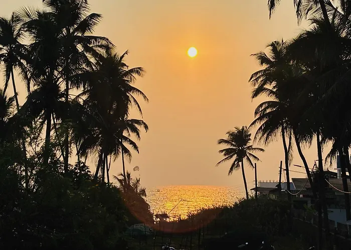 Oyster Bay Beach Resort Anjuna