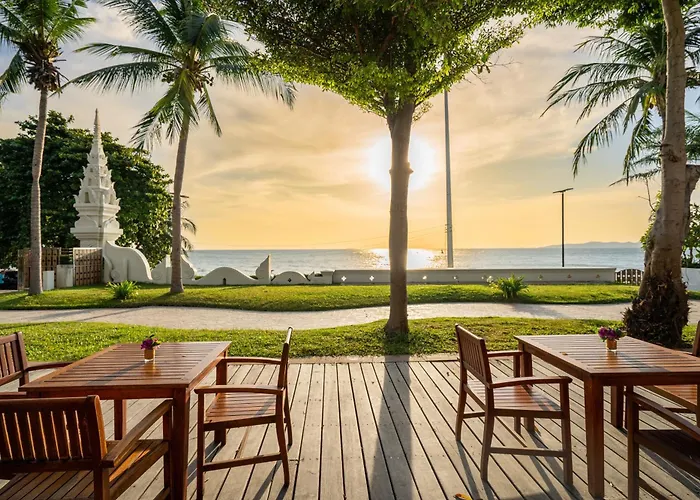 The Heritage Pattaya Beachfront Resort