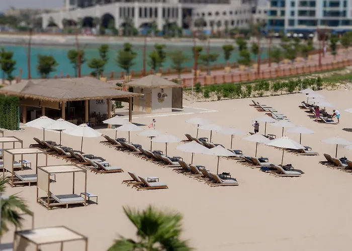 Hilton Doha The Pearl Hotel
