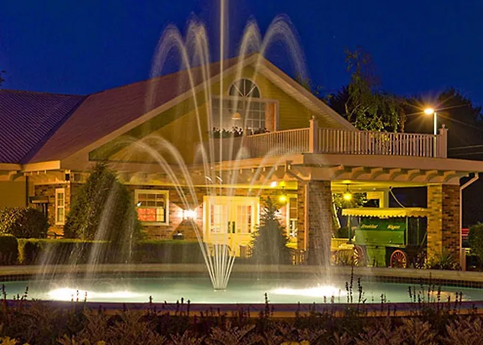 Colonel Williams Resort And Suites Lake George