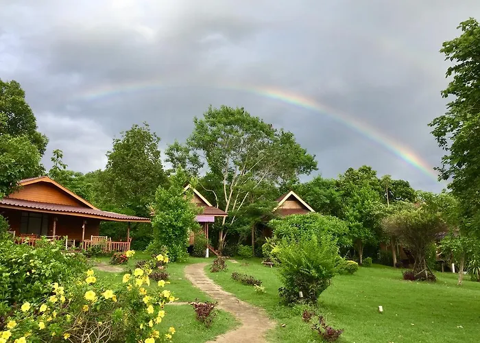 Romantic Time Mountain Resort Pai