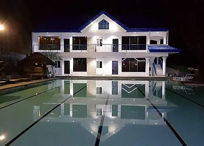 Woodland Hotel Angeles