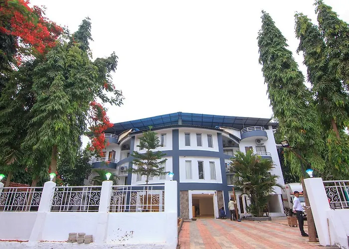 Strand Resort Lonavala