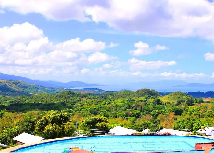 Bakasyunan Resort And Conference Center - Tanay