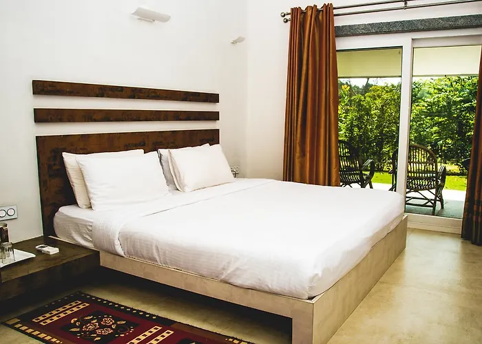Whistling Woodzs Hotel Dandeli