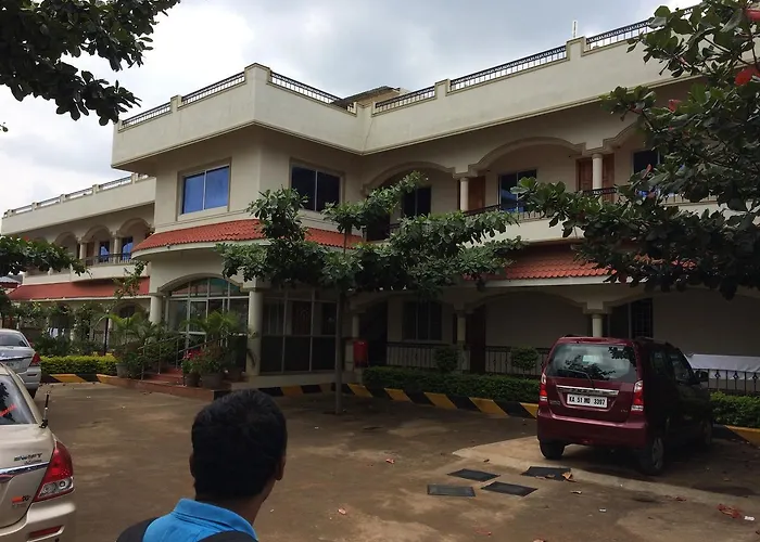 Hotel Goldennest Yelagiri