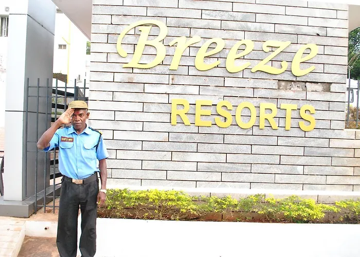 Breeze Resorts Kuttalam 