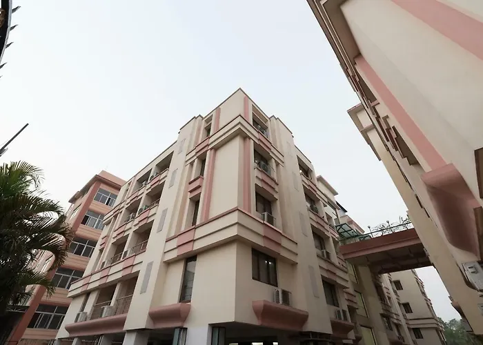 Capital O 19639 Lbd Resorts & Hotels Kolkata