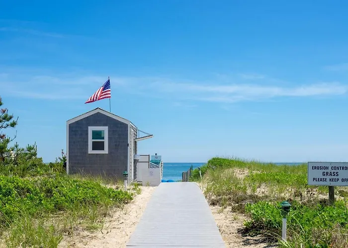 Driftwood Resort On The Ocean Montauk