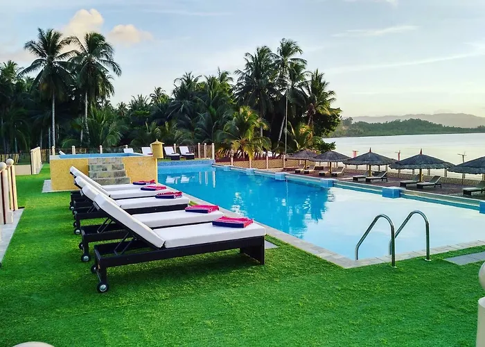 Foxy'S Beach Resort San Vicente 