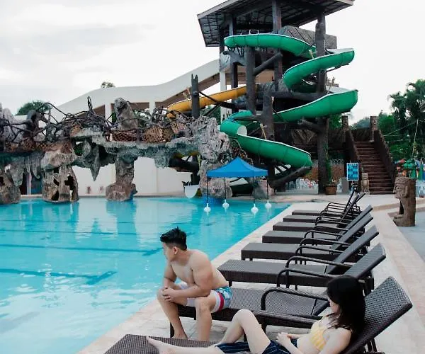 Port Royale Waterpark Resort Dumaguete City