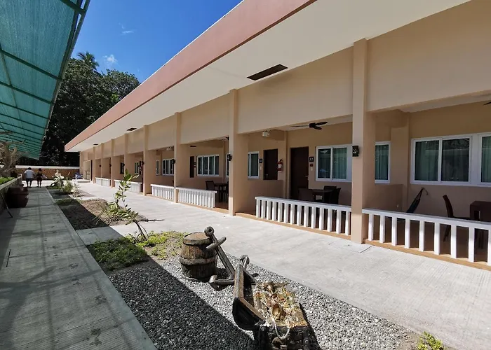 Port Royale Waterpark Resort Dumaguete City